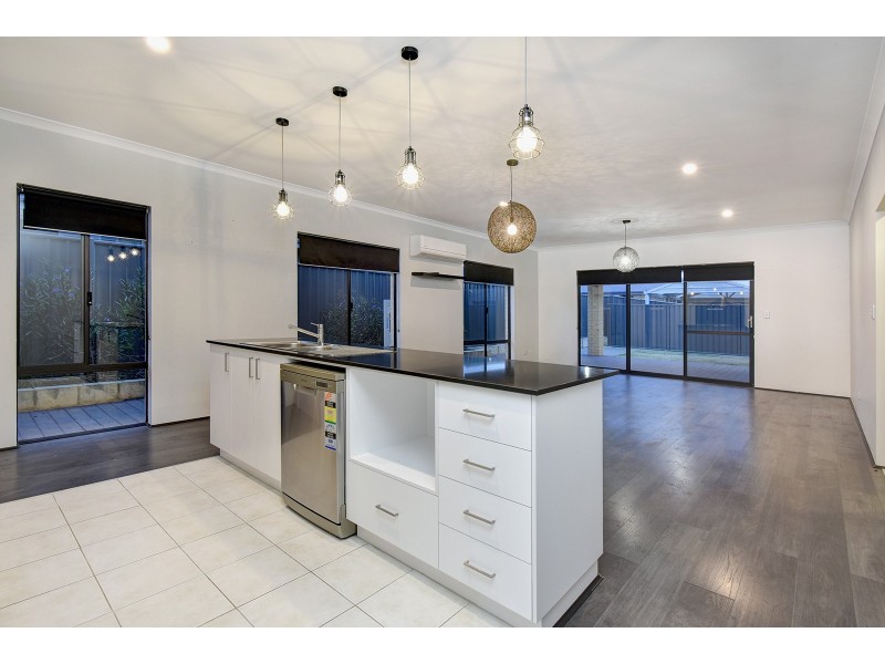 50 Fishbone Turn, Banksia Grove WA 6031
