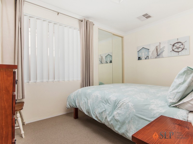 14 Wandina Way, Golden Bay WA 6174