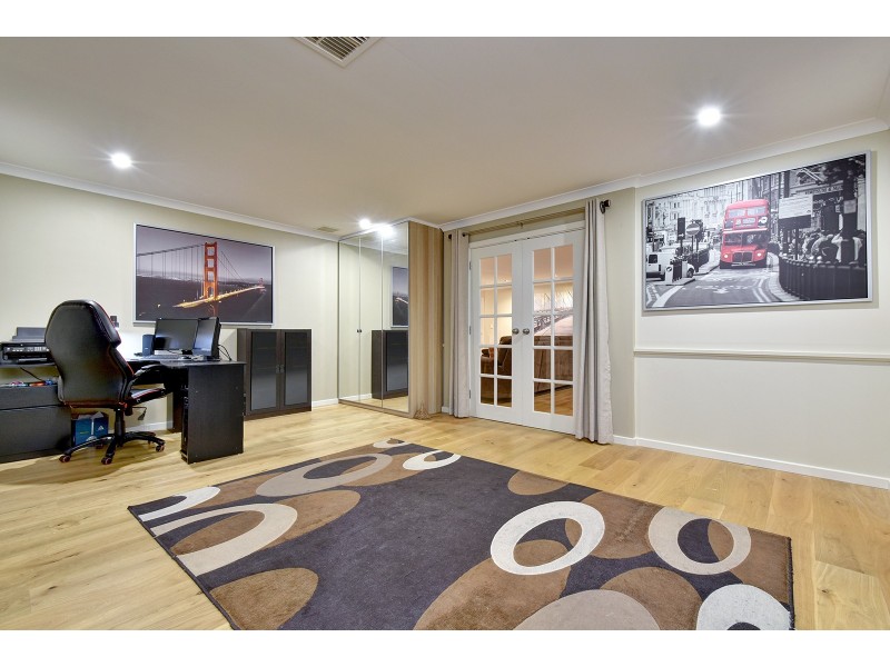 20 Lareema Gardens, Banksia Grove WA 6031