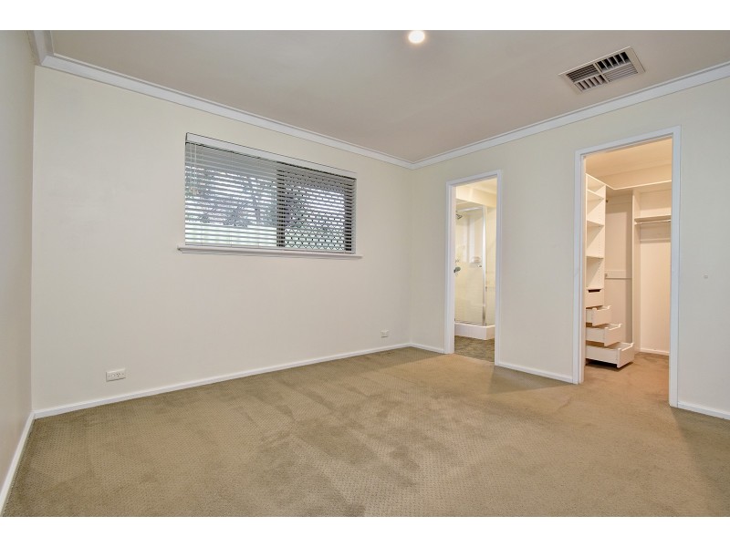 38 Cobradah Way, Kingsley WA 6026