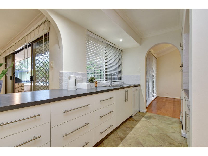 38 Cobradah Way, Kingsley WA 6026