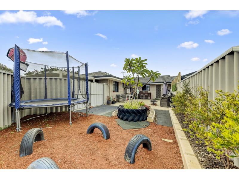 20J Roxwell Way, Girrawheen WA 6064