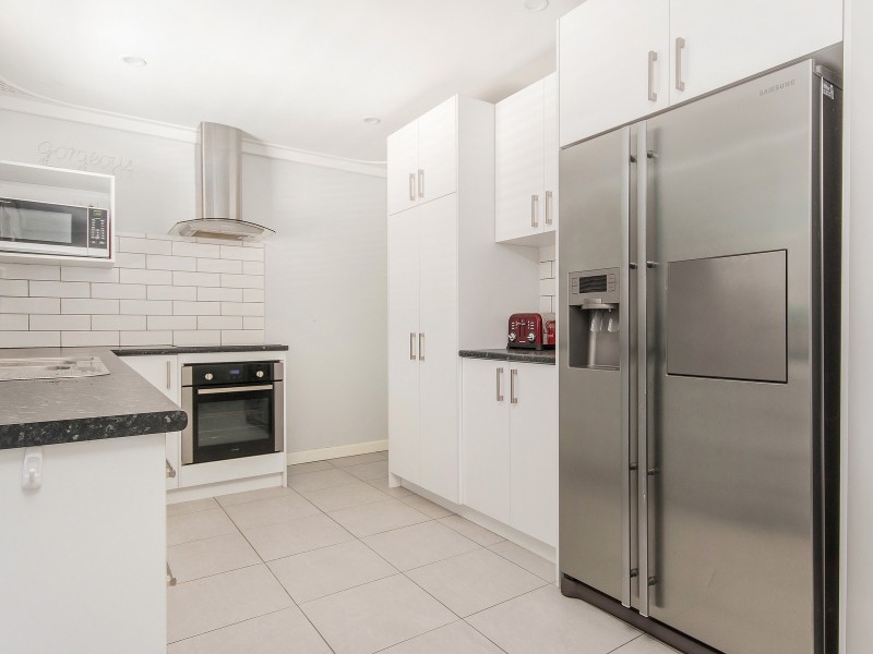 59 Nathaniel Way, Orelia WA 6167