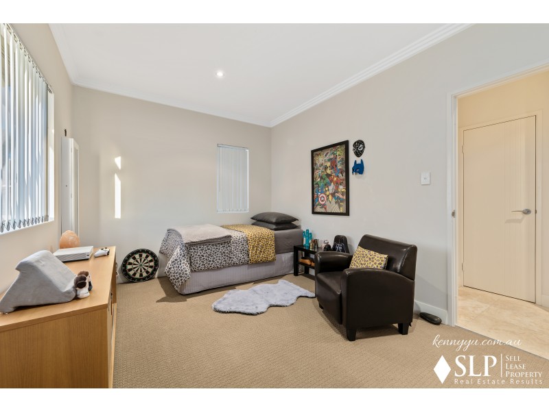 26 Kembla Circle, Madeley WA 6065