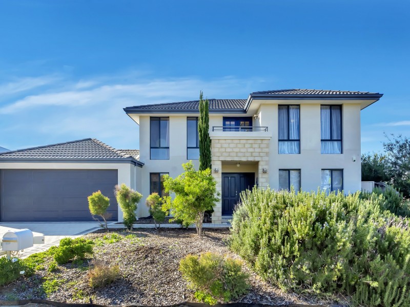 8 Swinford Approach, Butler WA 6036