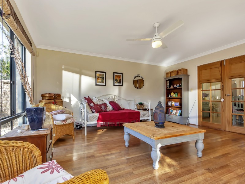 8 Swinford Approach, Butler WA 6036