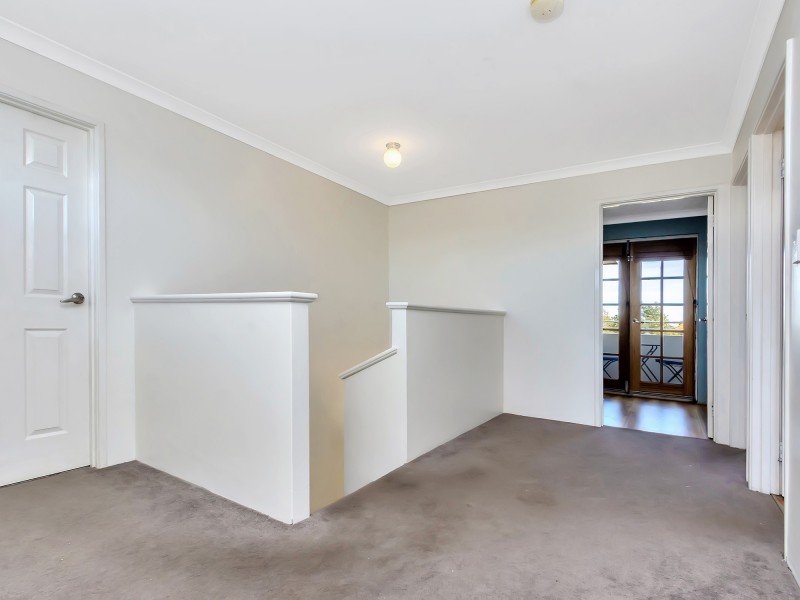 8 Swinford Approach, Butler WA 6036