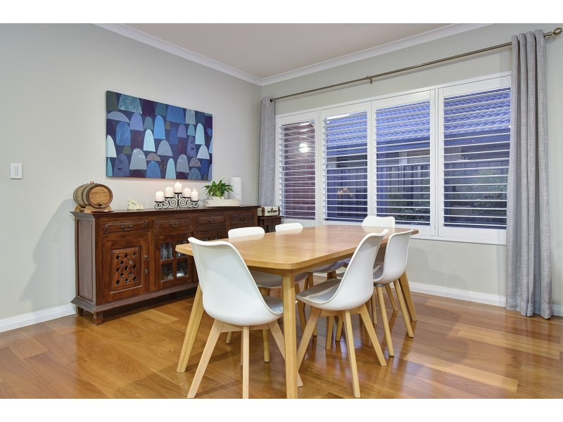 4 Hyden Road, Banksia Grove WA 6031