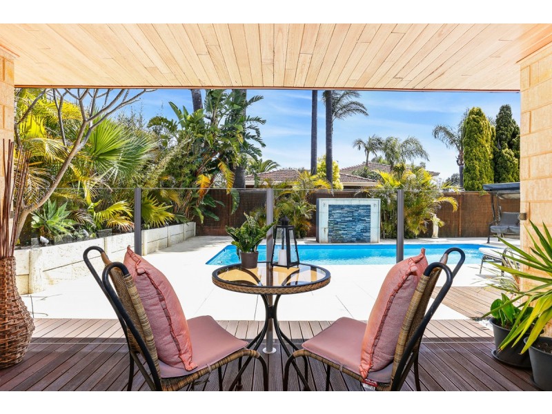 45 Jardine Street, Stirling WA 6021