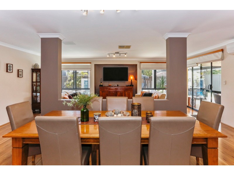 45 Jardine Street, Stirling WA 6021