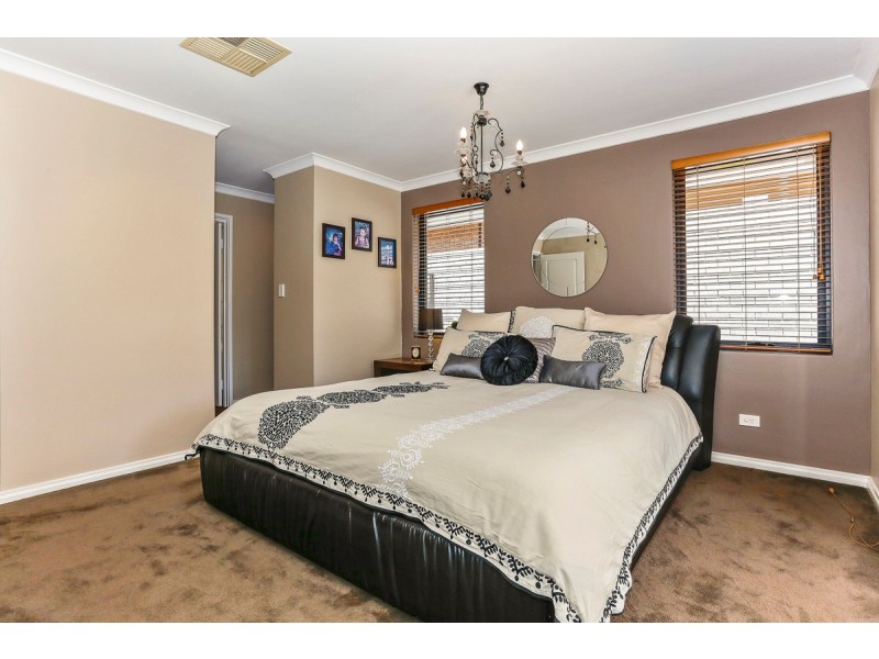 45 Jardine Street, Stirling WA 6021