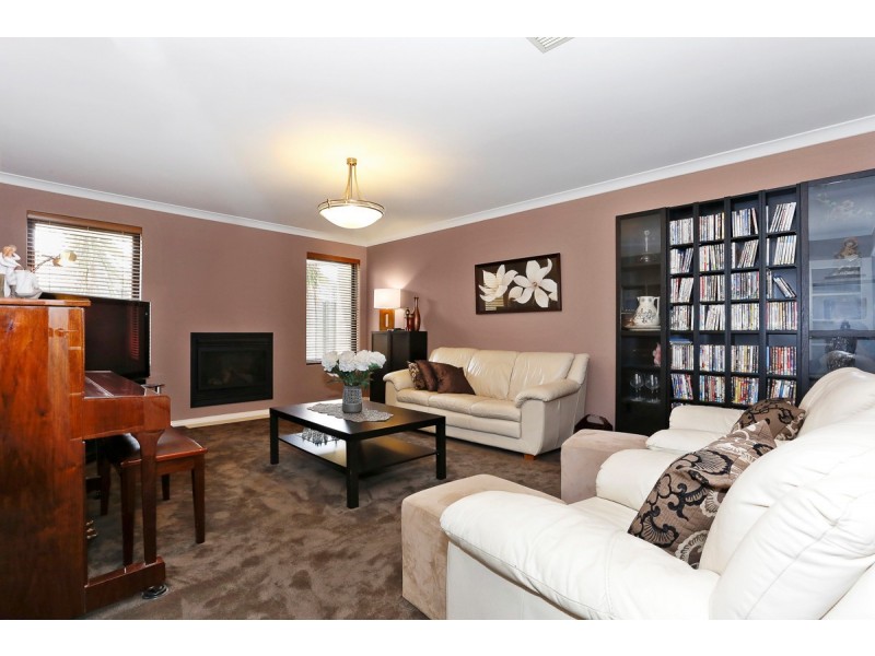 45 Jardine Street, Stirling WA 6021