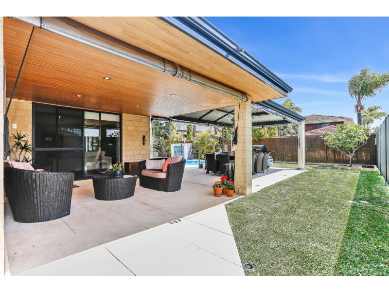 45 Jardine Street, Stirling WA 6021