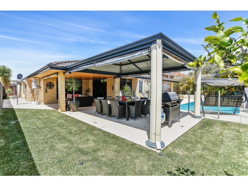 45 Jardine Street, Stirling WA 6021