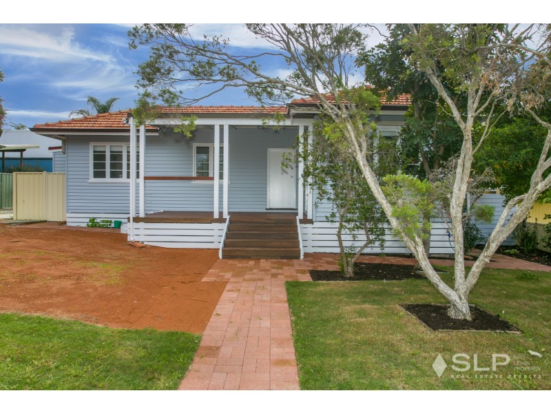 6 Harwood Street, Hilton WA 6163