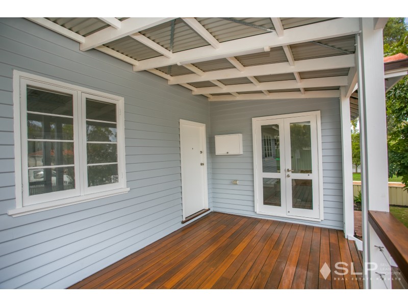 6 Harwood Street, Hilton WA 6163