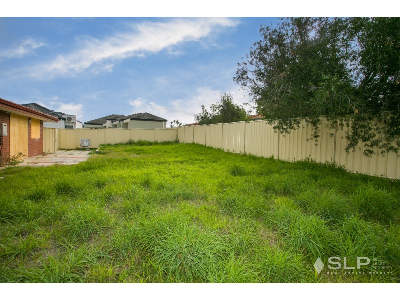 15 Harris Way, Westminster WA 6061