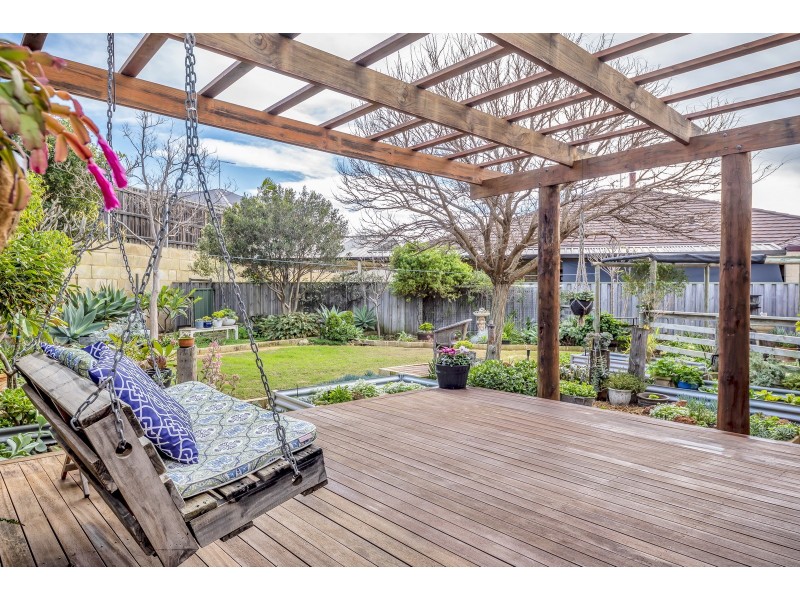 26 Grasshill Grange, Halls Head WA 6210