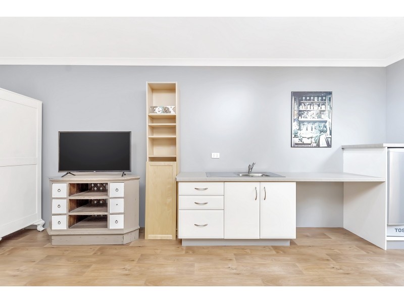 26 Grasshill Grange, Halls Head WA 6210