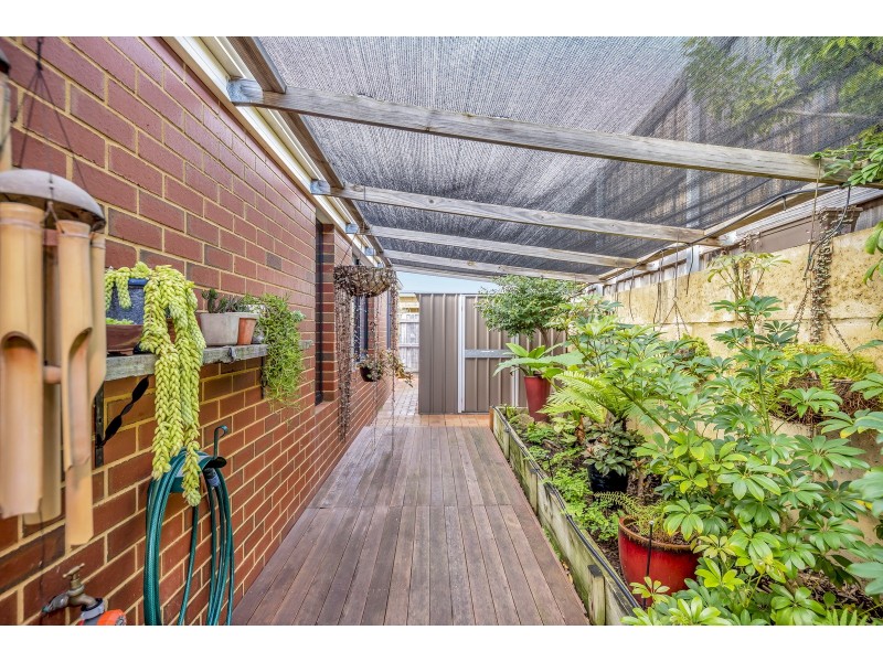 26 Grasshill Grange, Halls Head WA 6210