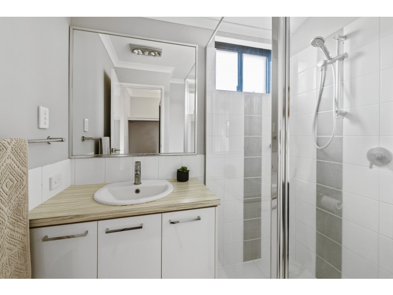 7 Traminer Way, Pearsall WA 6065