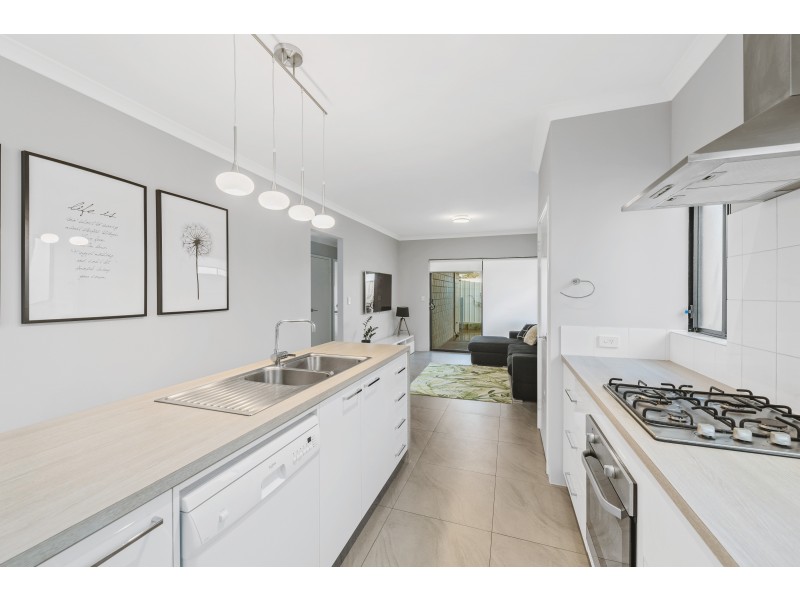 7 Traminer Way, Pearsall WA 6065