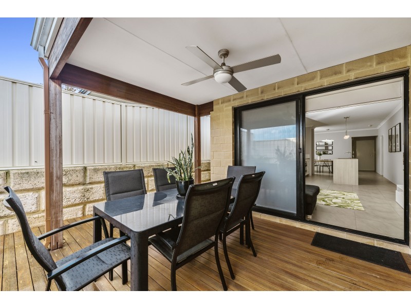 7 Traminer Way, Pearsall WA 6065