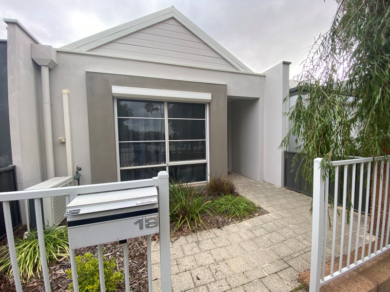 18 Nodder Lane, Banksia Grove WA 6031