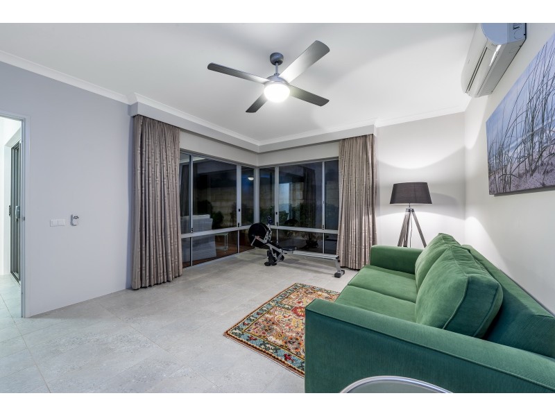 12 Valley Road, Halls Head WA 6210