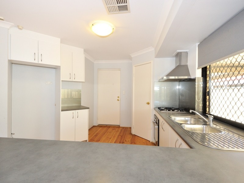 36 Parkfield Boulevard, Bertram WA 6167