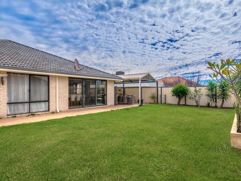 45 Araluen Crescent, Bertram WA 6167
