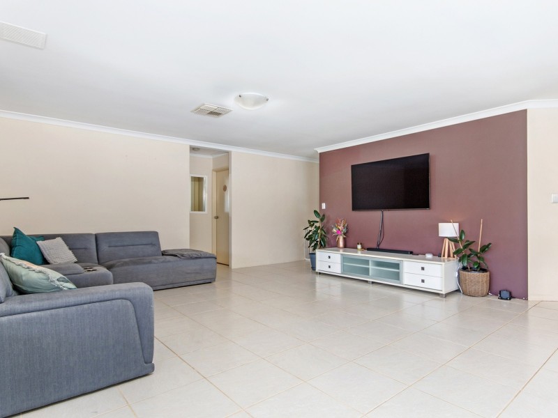 45 Araluen Crescent, Bertram WA 6167