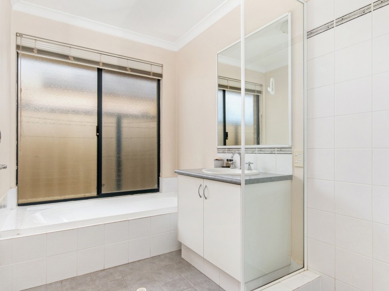 45 Araluen Crescent, Bertram WA 6167