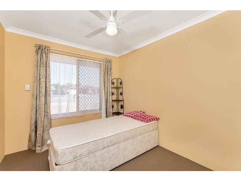 23 Senegal Grove, Warnbro WA 6169