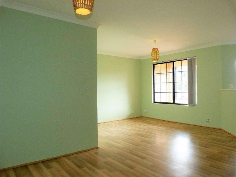 10 Cologne Gardens, Port Kennedy WA 6172