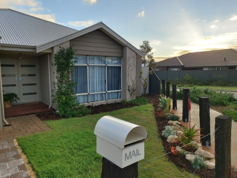 23 Mayali Bend, Banksia Grove WA 6031