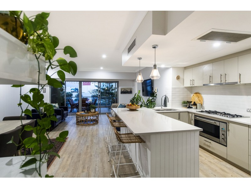 6/1 Breakwater Parade, Mandurah WA 6210