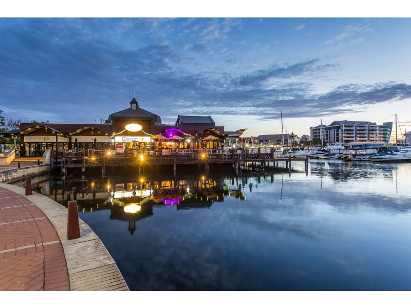 6/1 Breakwater Parade, Mandurah WA 6210