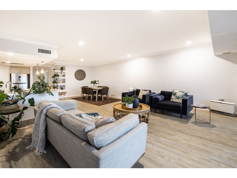 6/1 Breakwater Parade, Mandurah WA 6210