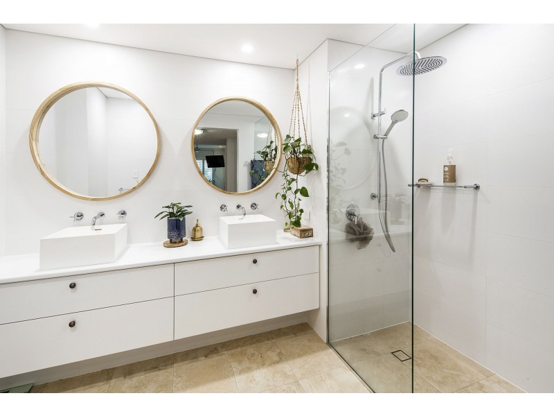 6/1 Breakwater Parade, Mandurah WA 6210