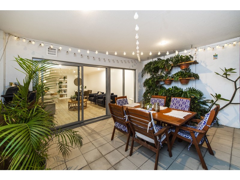 6/1 Breakwater Parade, Mandurah WA 6210