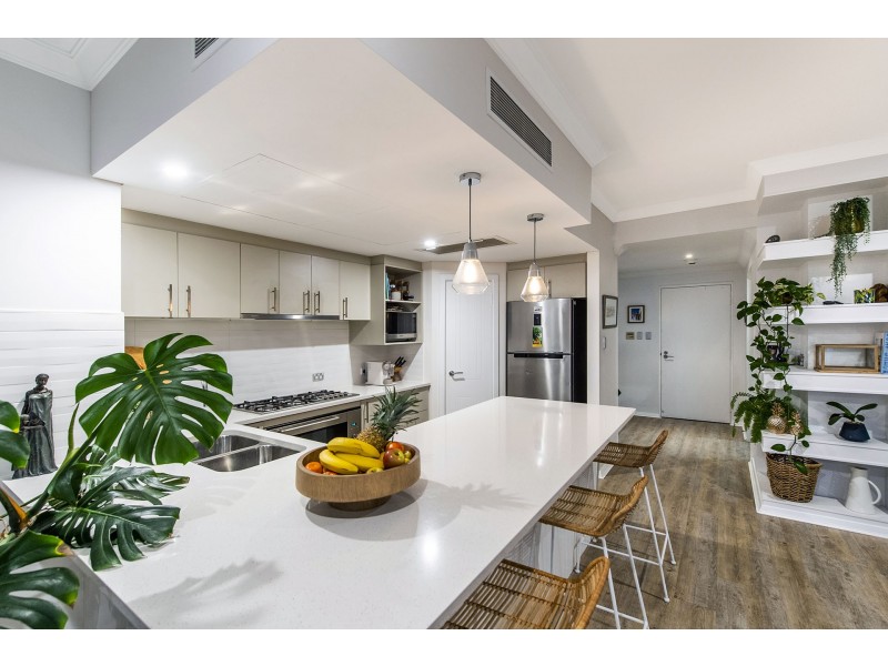 6/1 Breakwater Parade, Mandurah WA 6210