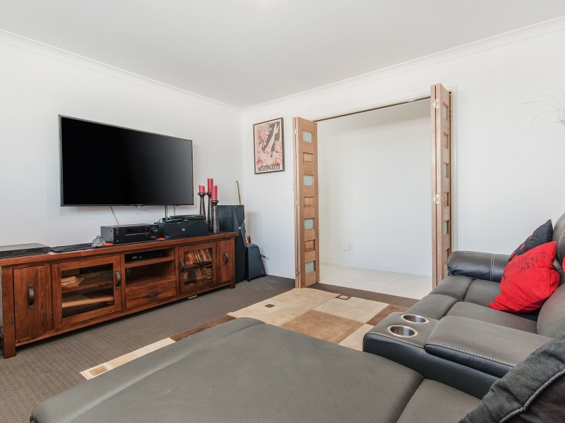 16 Catseye Crescent, Wellard WA 6170