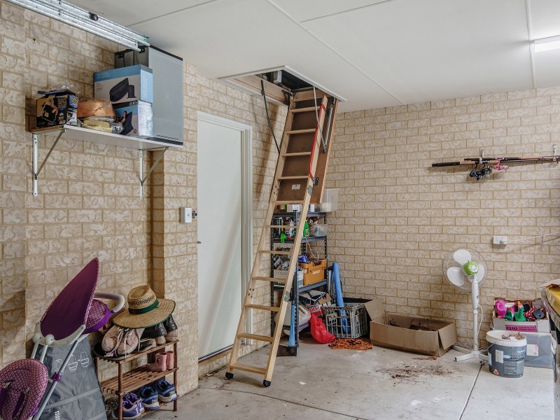 16 Catseye Crescent, Wellard WA 6170