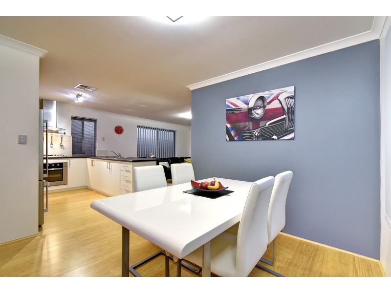 25 Sessilis Road, Banksia Grove WA 6031