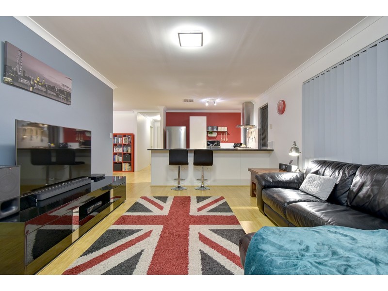 25 Sessilis Road, Banksia Grove WA 6031