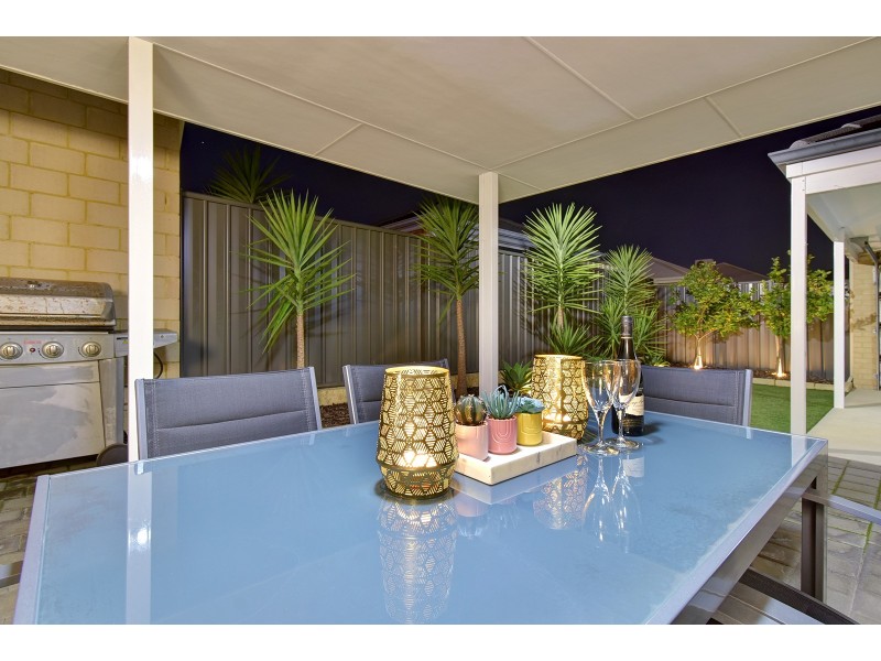 25 Sessilis Road, Banksia Grove WA 6031