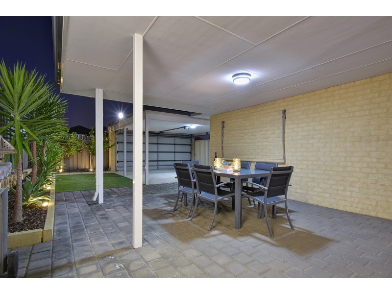 25 Sessilis Road, Banksia Grove WA 6031