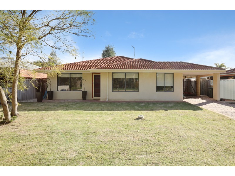 21 Brookside Gardens, Caversham WA 6055