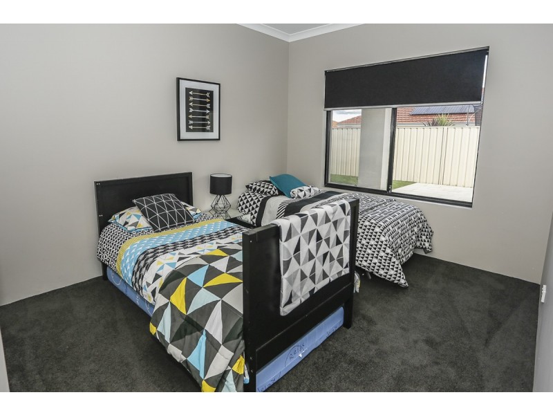 154 ST Stephens Crescent, Tapping WA 6065